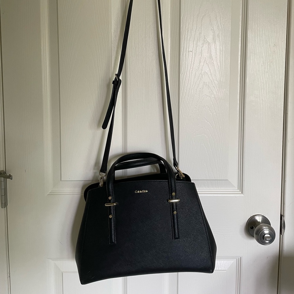 Barely used black Calvin Klein purse